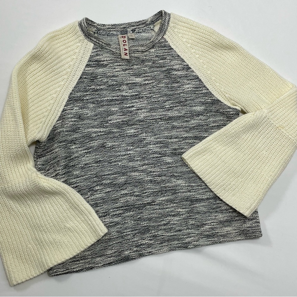 Dolan Color Block Knit Raglan Bell Sleeves Cream Black Women's Sweater Medium